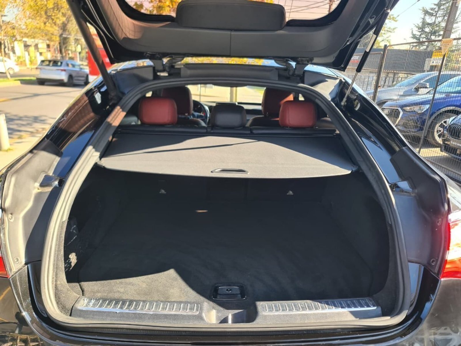 Mercedes-Benz GLC 250 D Coupe 2.1 GLC 250 D Auto 4Matic 2019 - Imagen 5 de 10