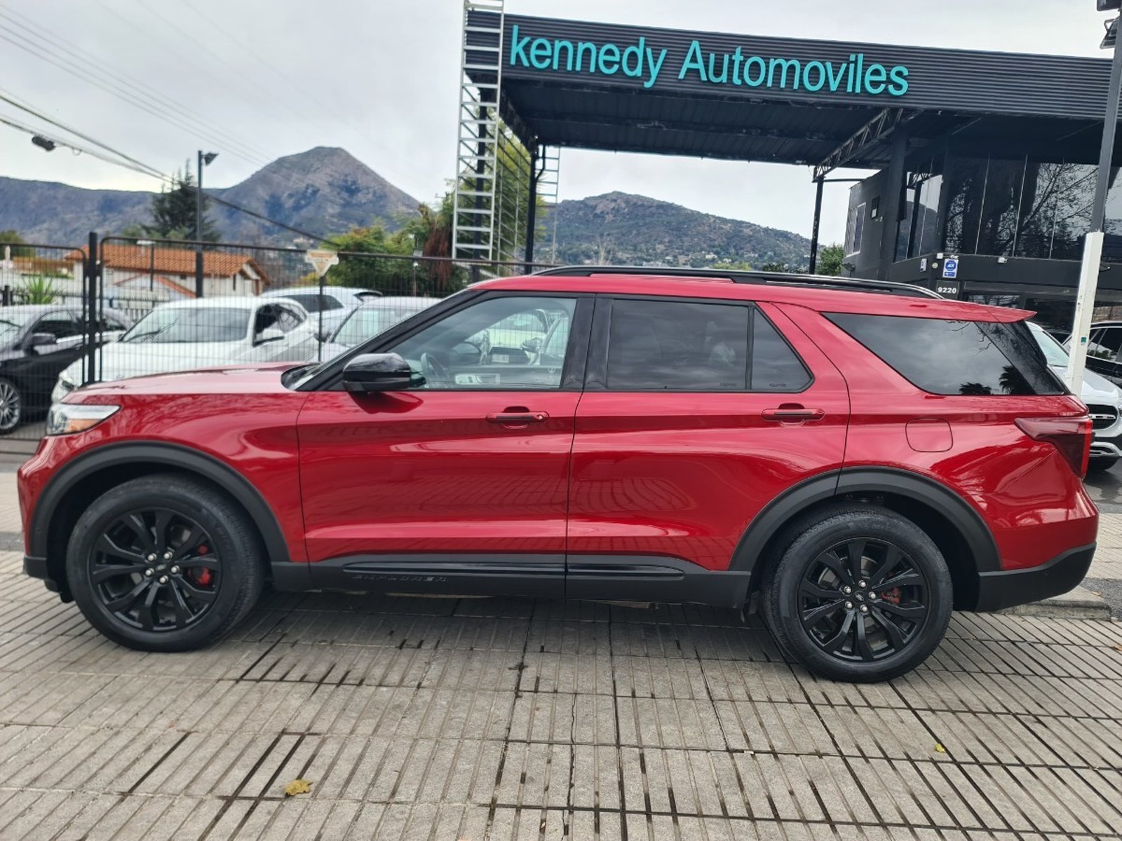 Ford EXPLORER 3.0 ST ECOBOOST 4X4 AT 5P. 2021 - Foto 4 de 10