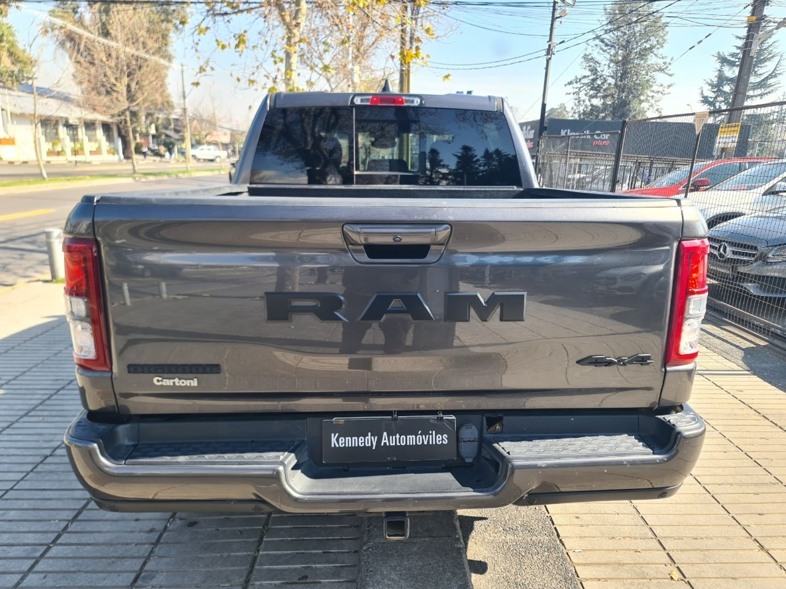 RAM 1500 BIG HORN CREW CAB 4X4 3.6 AUT 2022 - Imagen 8 de 10