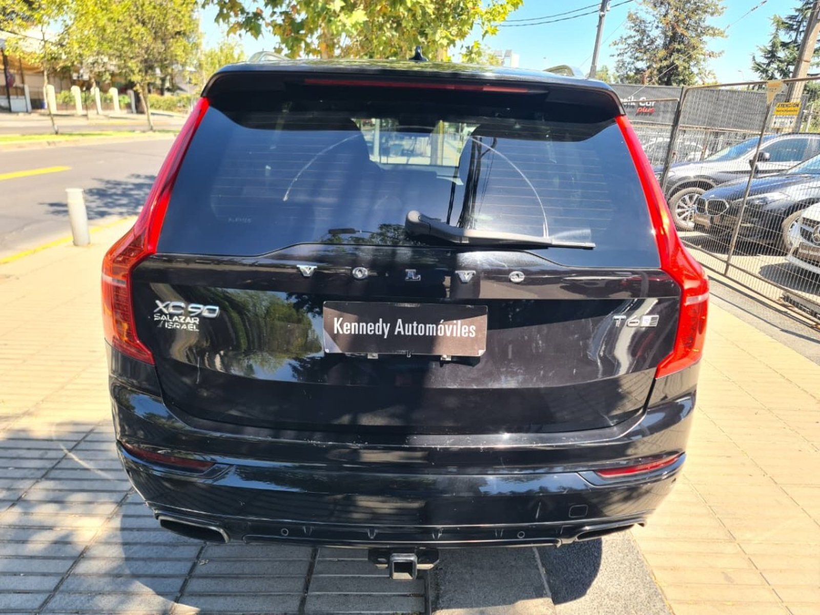 VOLVO XC90 2.0 T6 R-Design Auto 4WD 2018 - Imagen 6 de 10