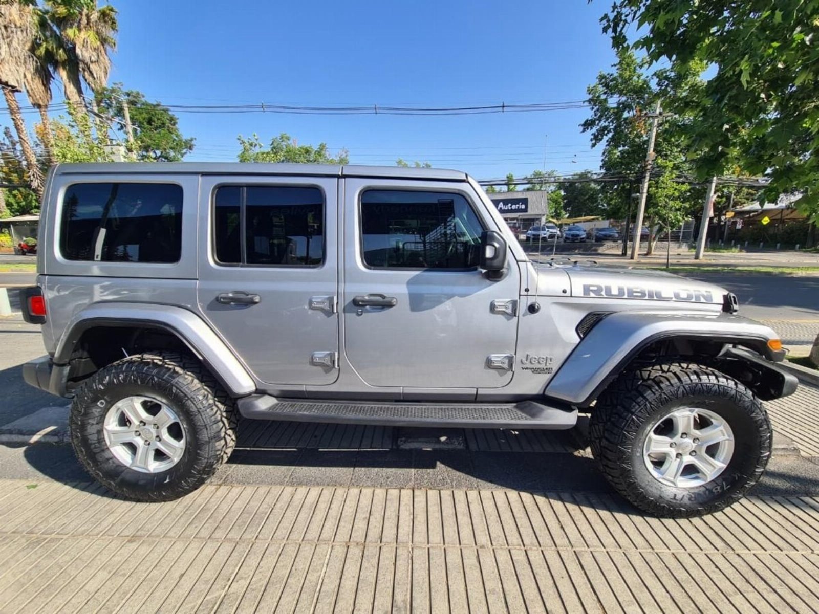 Jeep WRANGLER Unlimited Sport 3.6 4x4 2019 - Imagen 4 de 10