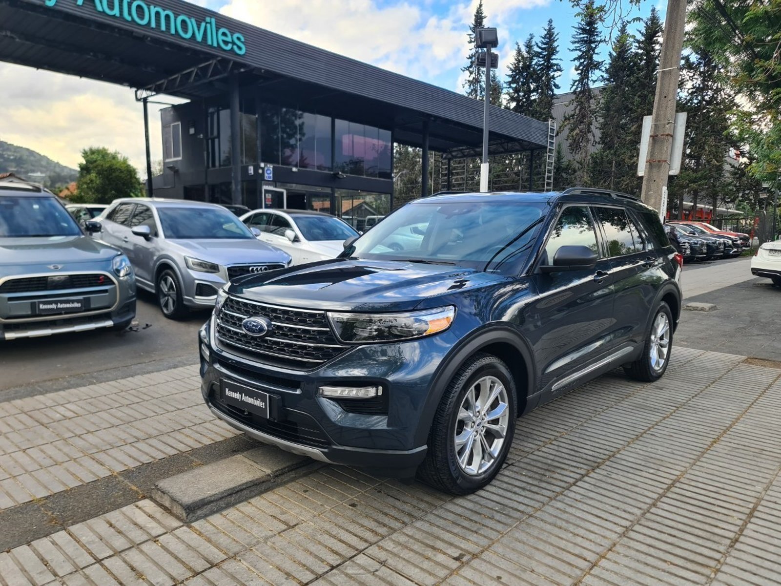 Ford EXPLORER 2.3 ECOBOOST XLT 4X2 AT 5P. 2025 - Foto 2 de 10