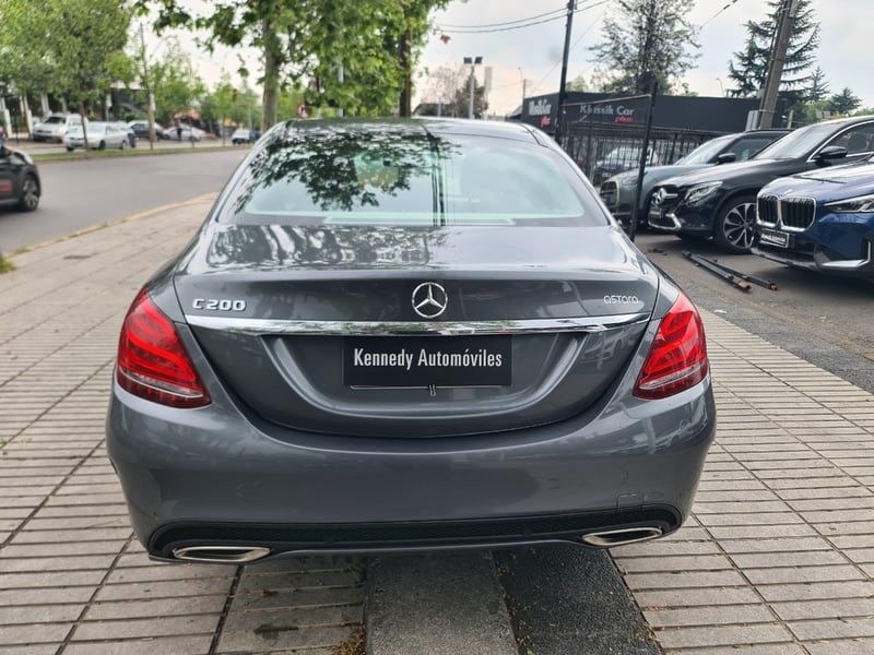 Mercedes-Benz C200 2.0 4X2 AT 4P. 2018 - Imagen 9 de 10