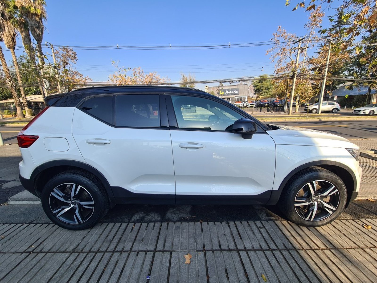 VOLVO XC40 2.0 T4 INSCRIPTION FWD AT 5P. 2021 - Imagen 6 de 10
