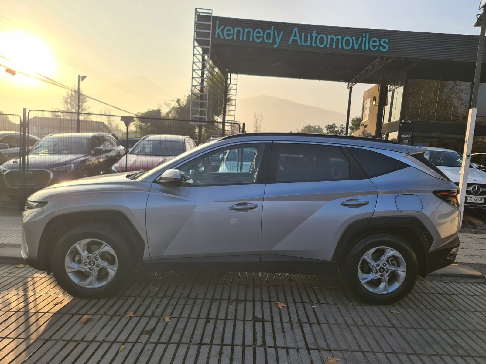 Hyundai TUCSON 2.0 Auto Plus 4WD 2022 - Foto 5 de 10