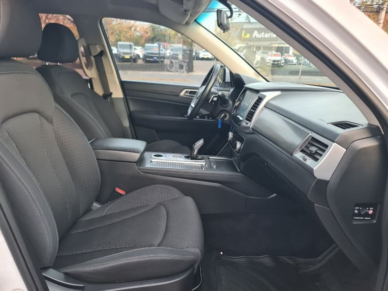 SsangYong REXTON 2.2T GLX DIESEL 4X2 6AB 8AT 5P. 2022 - Imagen 10 de 10