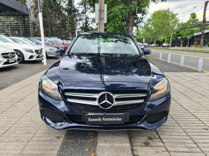 Mercedes-Benz C180 1.8 4X2 AT 4P. 2017 - Imagen 7 de 10