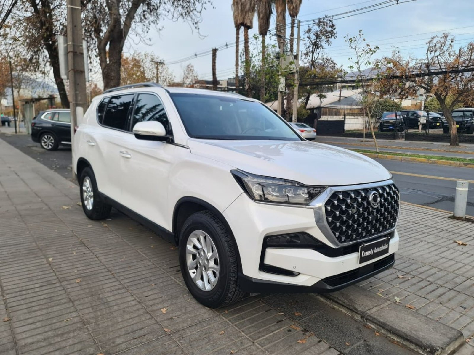 SsangYong REXTON 2.2T GLX DIESEL 4X2 6AB 8AT 5P. 2022 - Imagen 7 de 10
