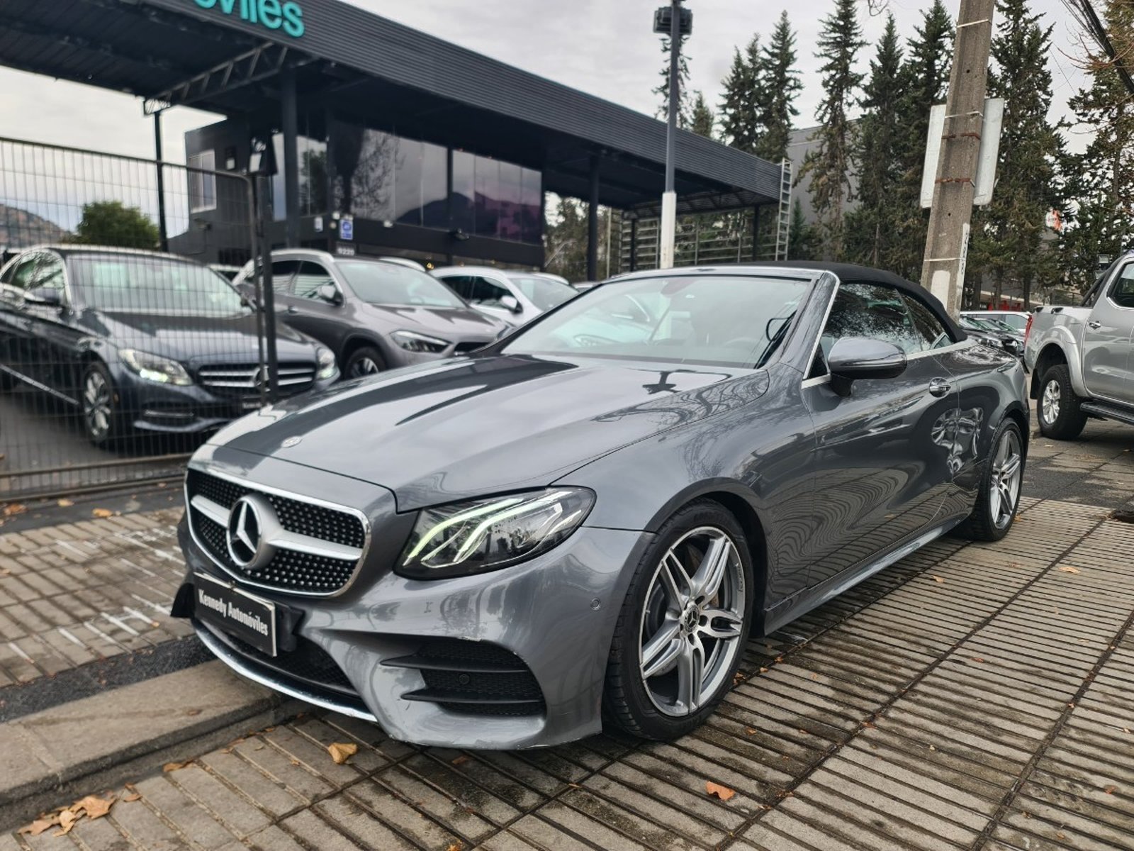 MERCEDES-BENZ E300 2.0 4X2 CABRIOLET AT 2P. 2019 - Foto 3 de 10