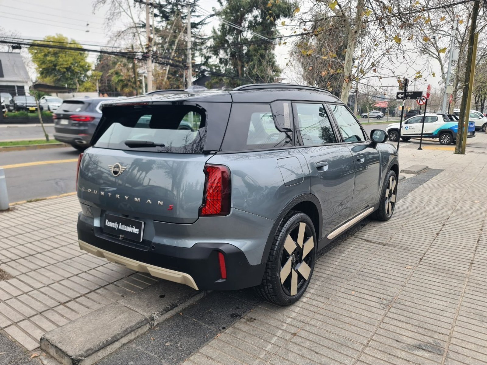 Mini COUNTRYMAN 2.0 S ALL4 4X4 AT 5P. 2024 - Imagen 6 de 10