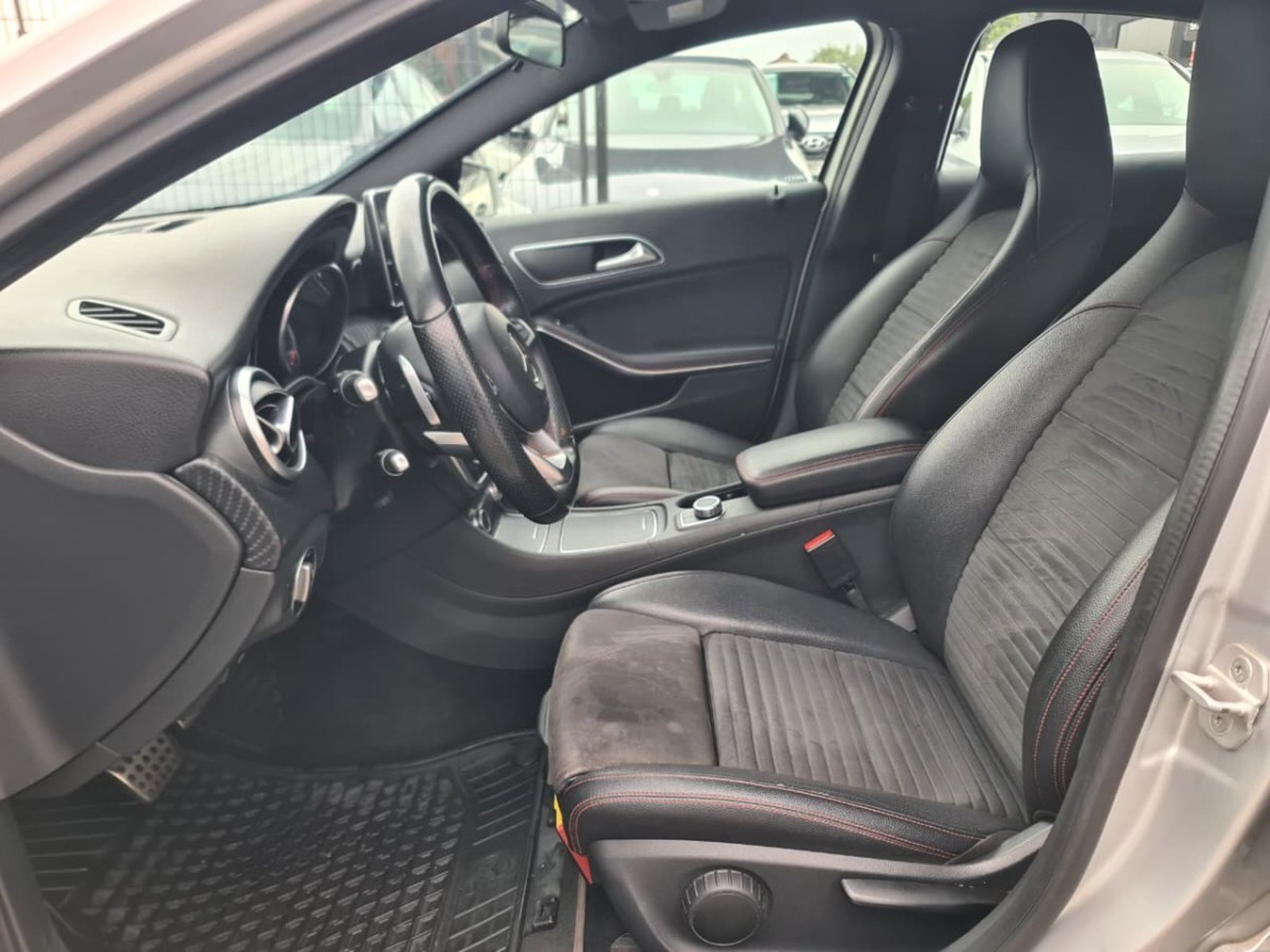 Mercedes-Benz A200 2.2 A 200 CDI DCT 2016 - Imagen 9 de 10