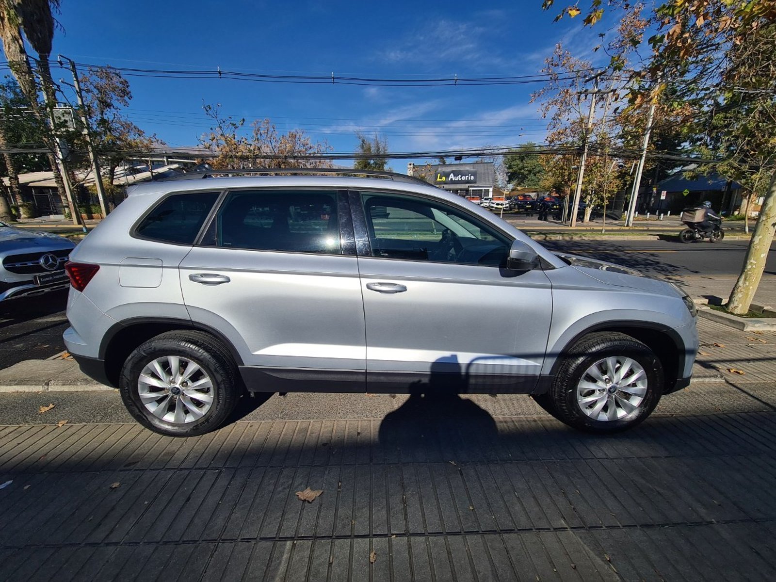 Skoda KAROQ 1.4 TSI AMBITION 4X2 AT 5P. 2023 - Imagen 4 de 10