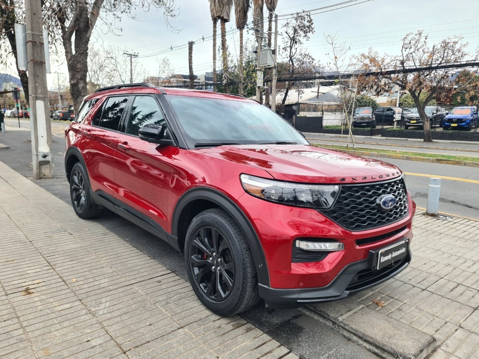 Ford EXPLORER 3.0 ST ECOBOOST 4X4 AT 5P. 2021 - Foto 3 de 10