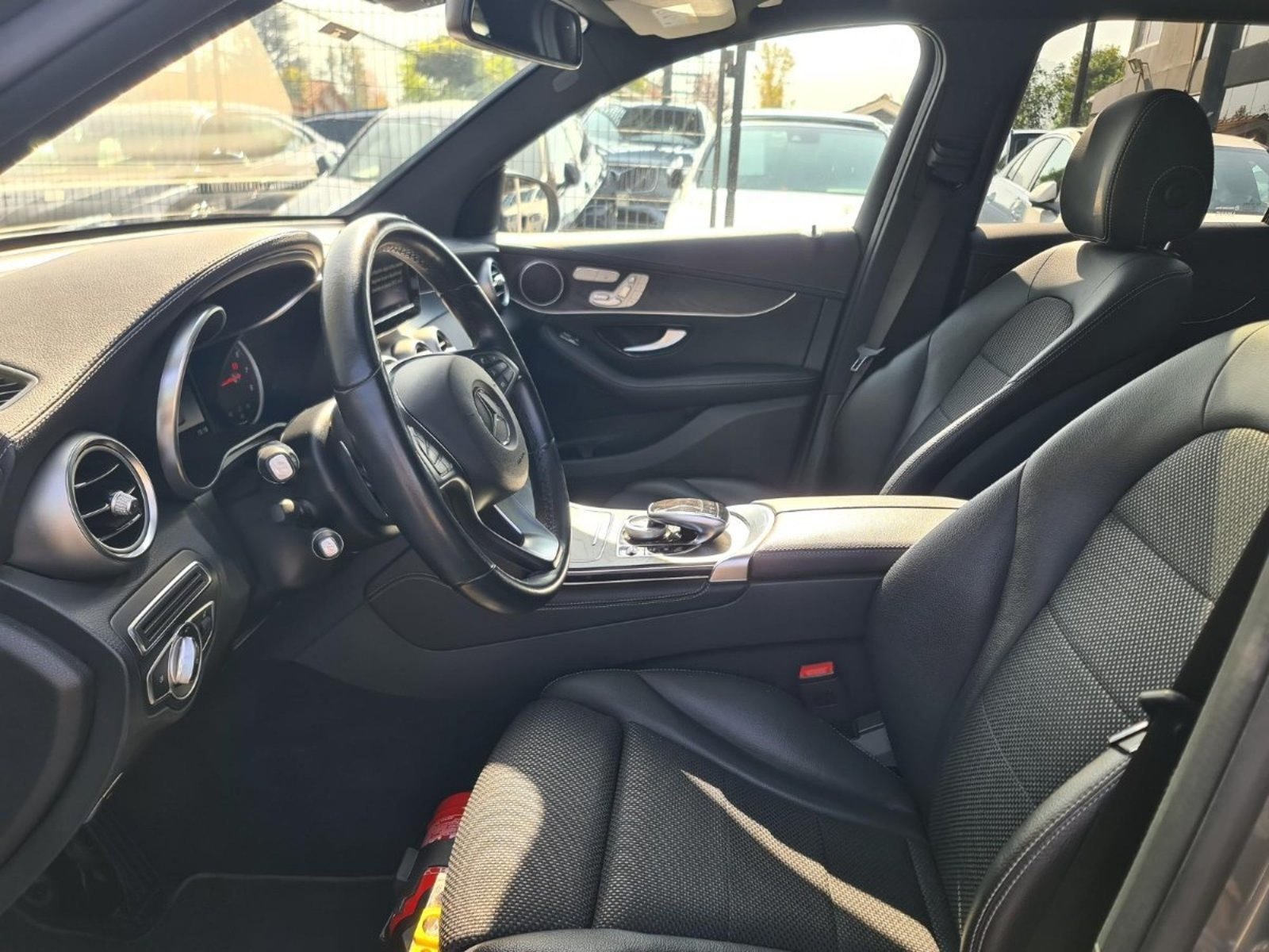 MERCEDES-BENZ GLC 300 2.0 AT 4MATIC 2020 - Imagen 10 de 10