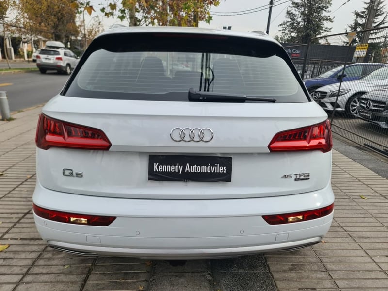 Audi Q5 2.0 45 TFSI S Tronic Auto Quattro 2019 - Imagen 4 de 10