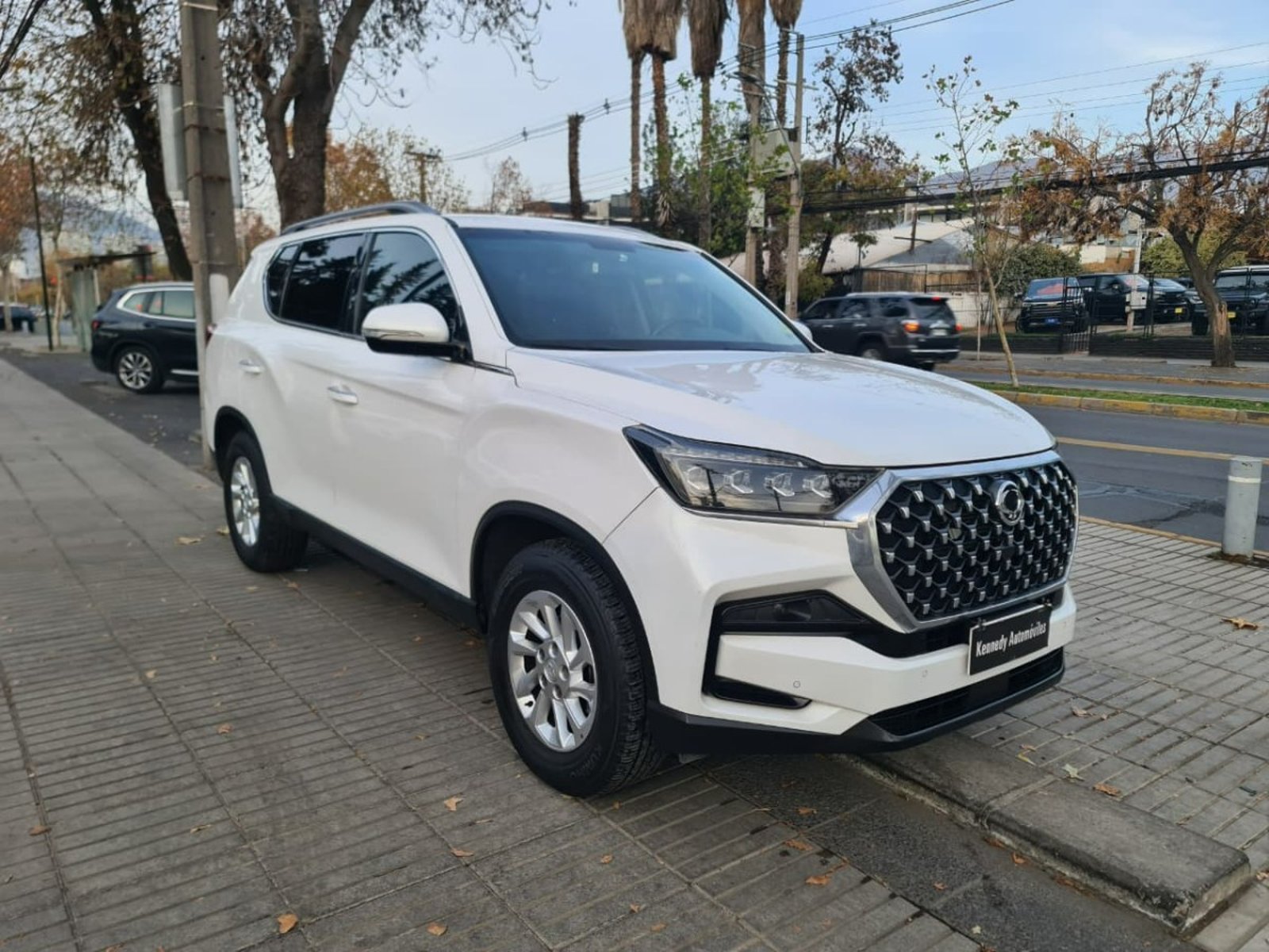 SsangYong REXTON 2.2T GLX DIESEL 4X2 6AB 8AT 5P. 2022 - Imagen 6 de 10