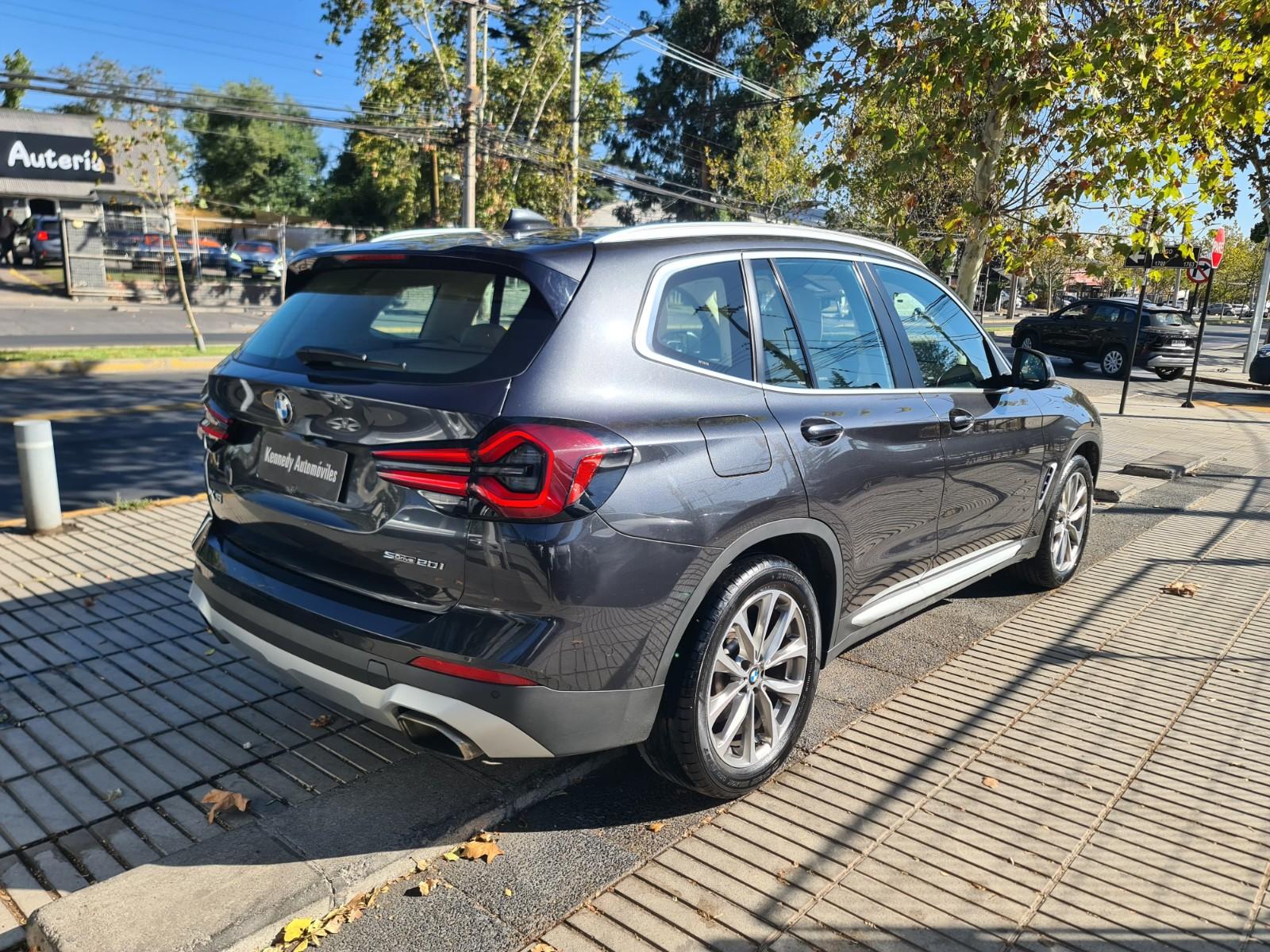 BMW X3 2.0 HERITAGE SDRIVE20I AUTO 2022 - Foto 4 de 10