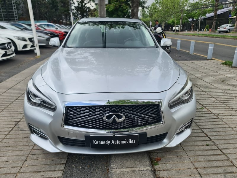 Infiniti Q50 3.7 4X2 AT 4P. 2015 - Imagen 8 de 10