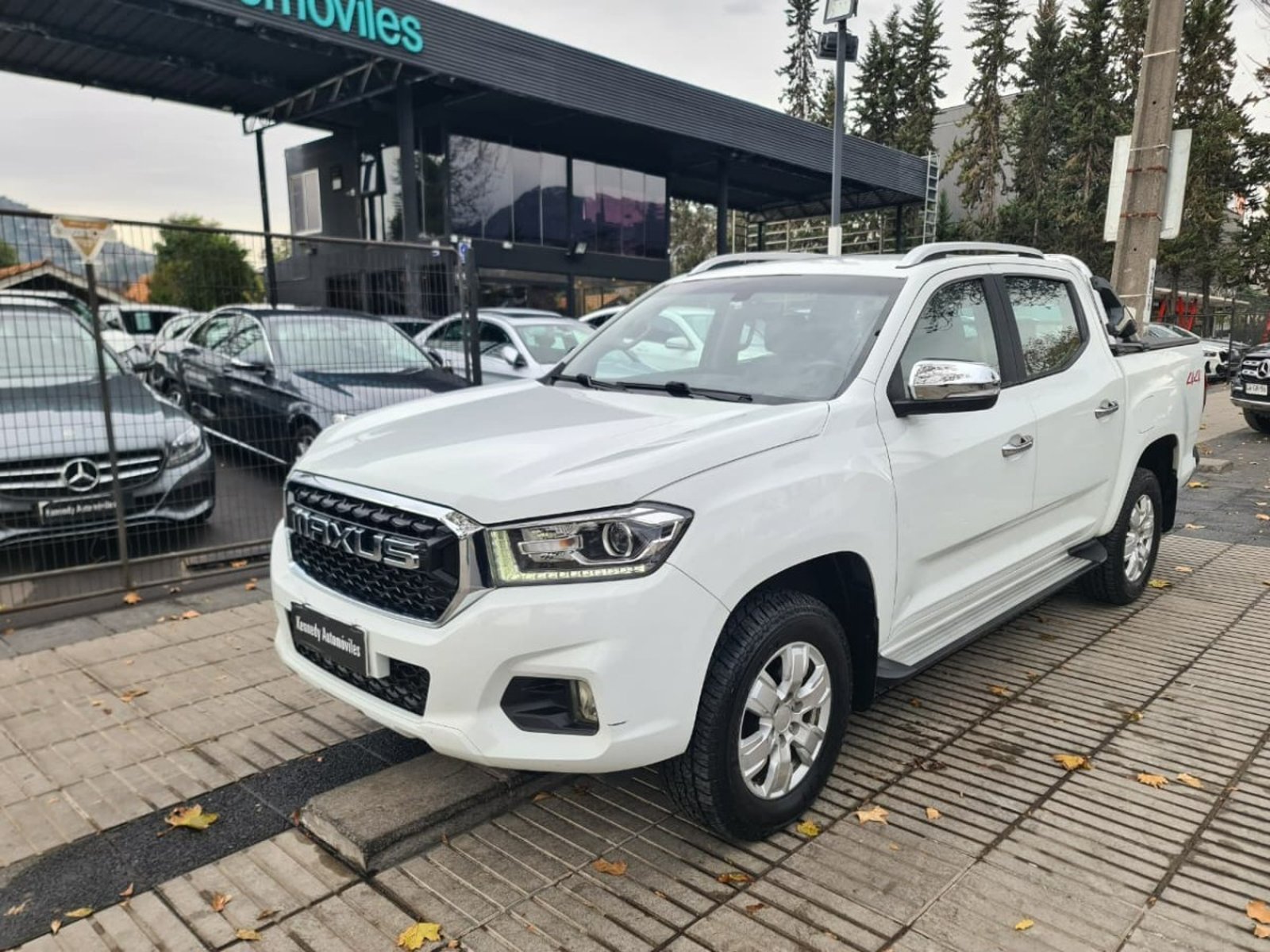 Maxus T60 2.0 GLX DCAB 4X4 AUT 2022 - Foto 2 de 10