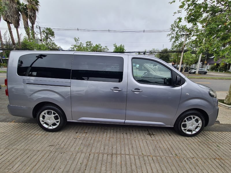 Citroën SPACETOURER 2.0 XL BUSINESS BLUEHDI DIESEL 4X4 150 SS BVM6 MT 2023 - Imagen 6 de 10