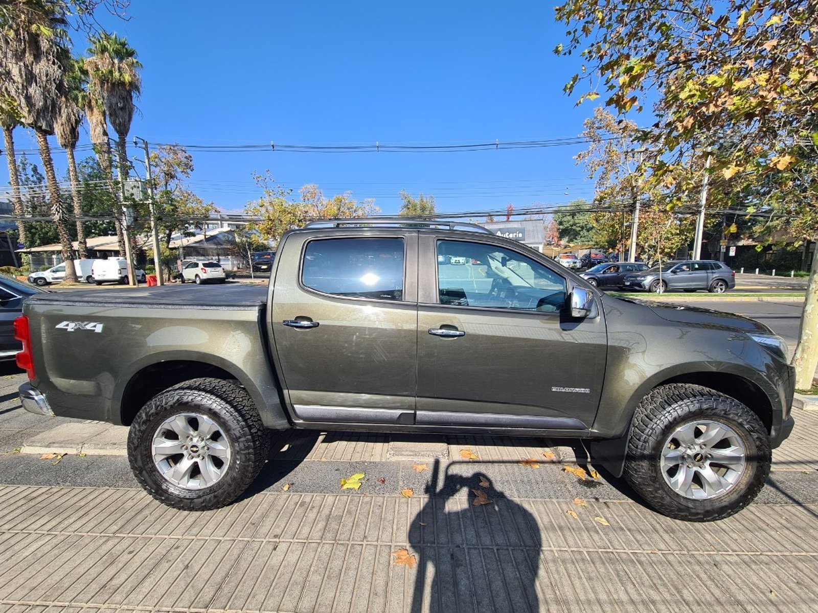 CHEVROLET COLORADO 2.8TD Auto LT 4WD 2023 - Imagen 6 de 10