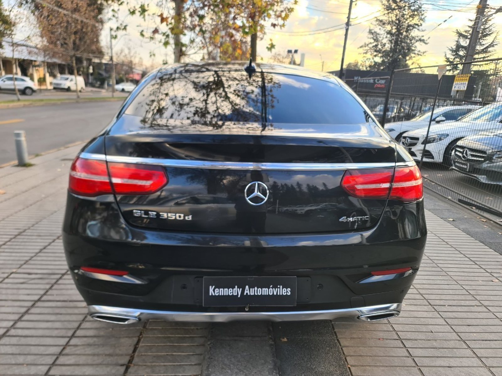 Mercedes-Benz GLE 350 3.0 D 4MATIC SPORT COUPE DIESEL 4WD AT 5P. 2019 - Imagen 9 de 10