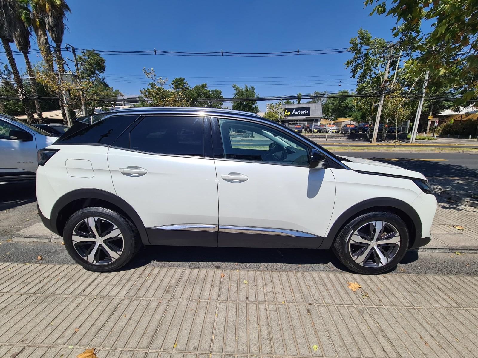 PEUGEOT 3008 1.6 THP 165 Auto Allure 2021 - Imagen 6 de 10
