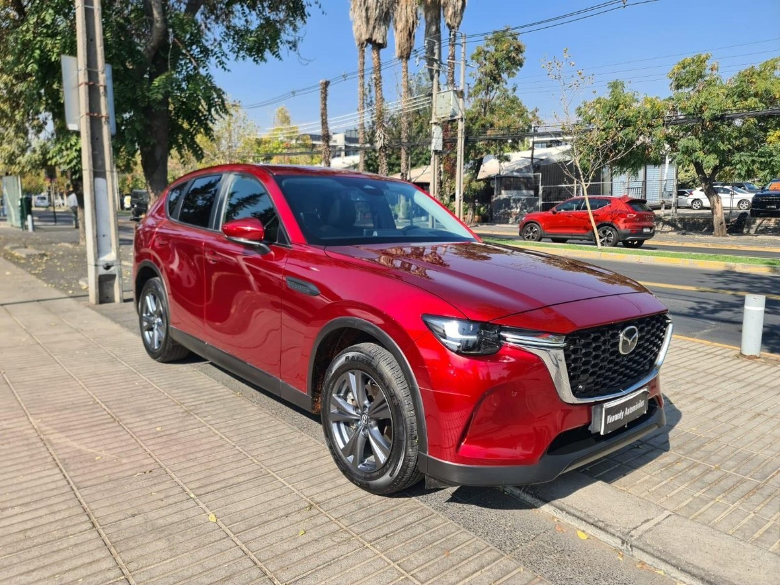 MAZDA CX-60 2.5 Auto Prime 4WD 2025 - Imagen 4 de 9