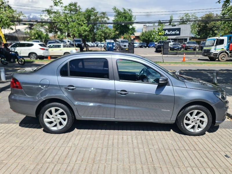 Volkswagen VOYAGE 1.6 COMFORTLINE 4X2 AC 2AB MT 4P. 2022 - Imagen 5 de 10