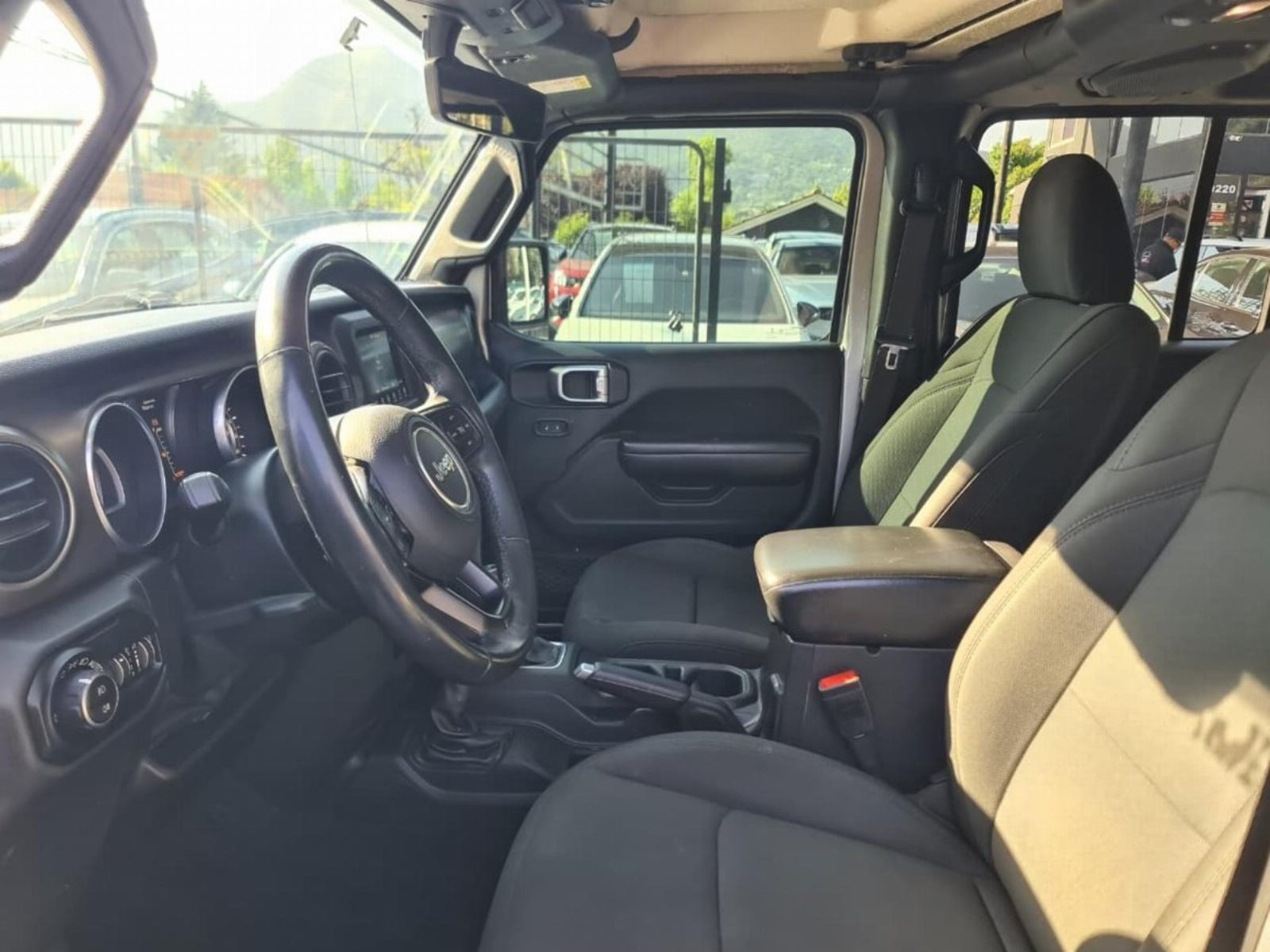 Jeep WRANGLER Unlimited Sport 3.6 4x4 2019 - Imagen 9 de 10