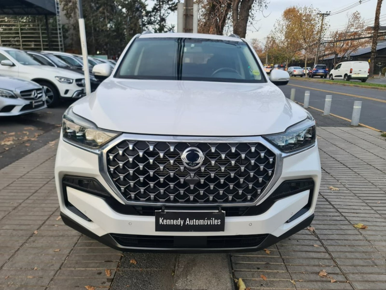 SsangYong REXTON 2.2T GLX DIESEL 4X2 6AB 8AT 5P. 2022 - Foto 5 de 10