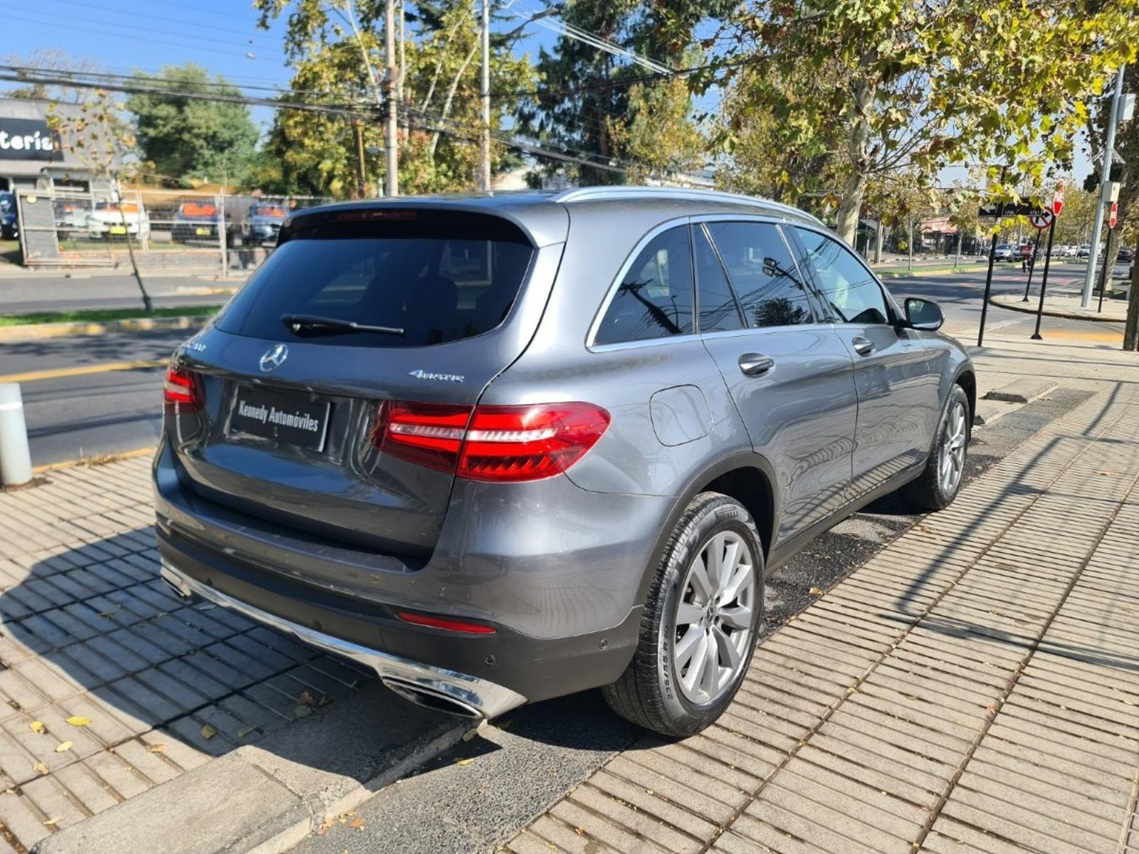 MERCEDES-BENZ GLC 300 2.0 AT 4MATIC 2020 - Imagen 5 de 10