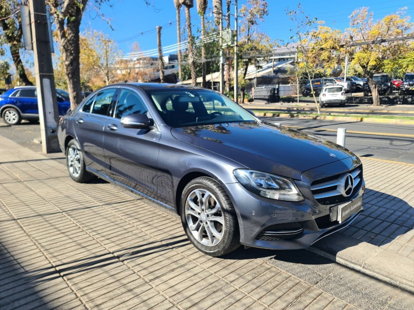 Mercedes-Benz C180 1.6 C 180 Auto 2015 - Foto 2 de 10