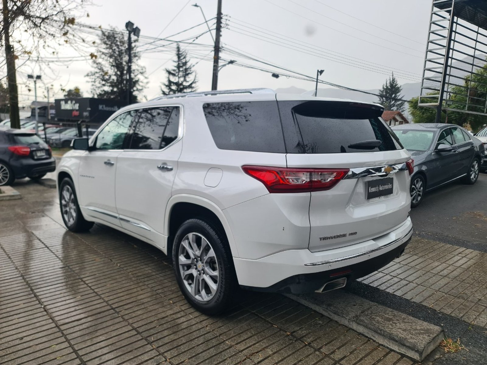 Chevrolet TRAVERSE 3.6 PREMIER AWD AT 5P. 2021 - Foto 3 de 10