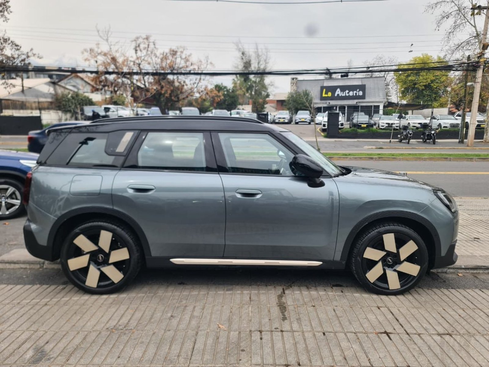 Mini COUNTRYMAN 2.0 S ALL4 4X4 AT 5P. 2024 - Imagen 7 de 10