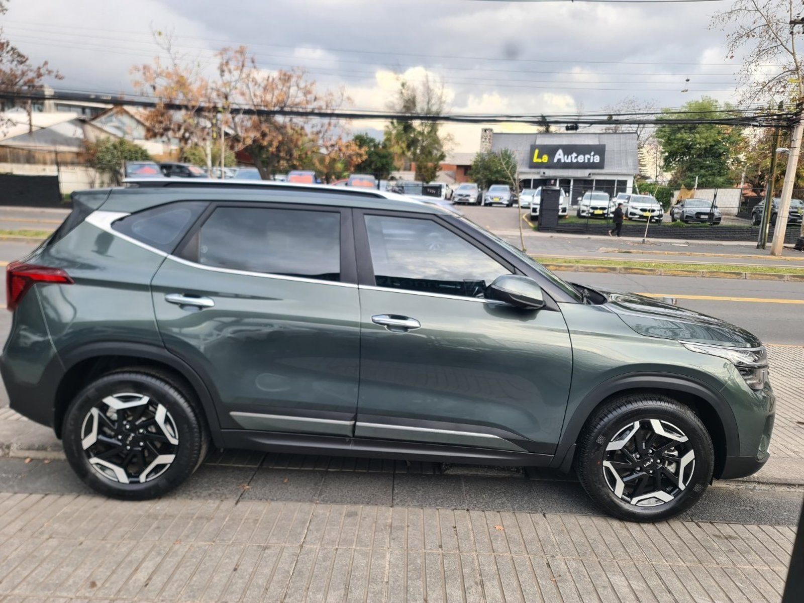Kia SELTOS 1.4T GDI EX FULL 4X2 7DCT AT 5P. 2025 - Imagen 6 de 10