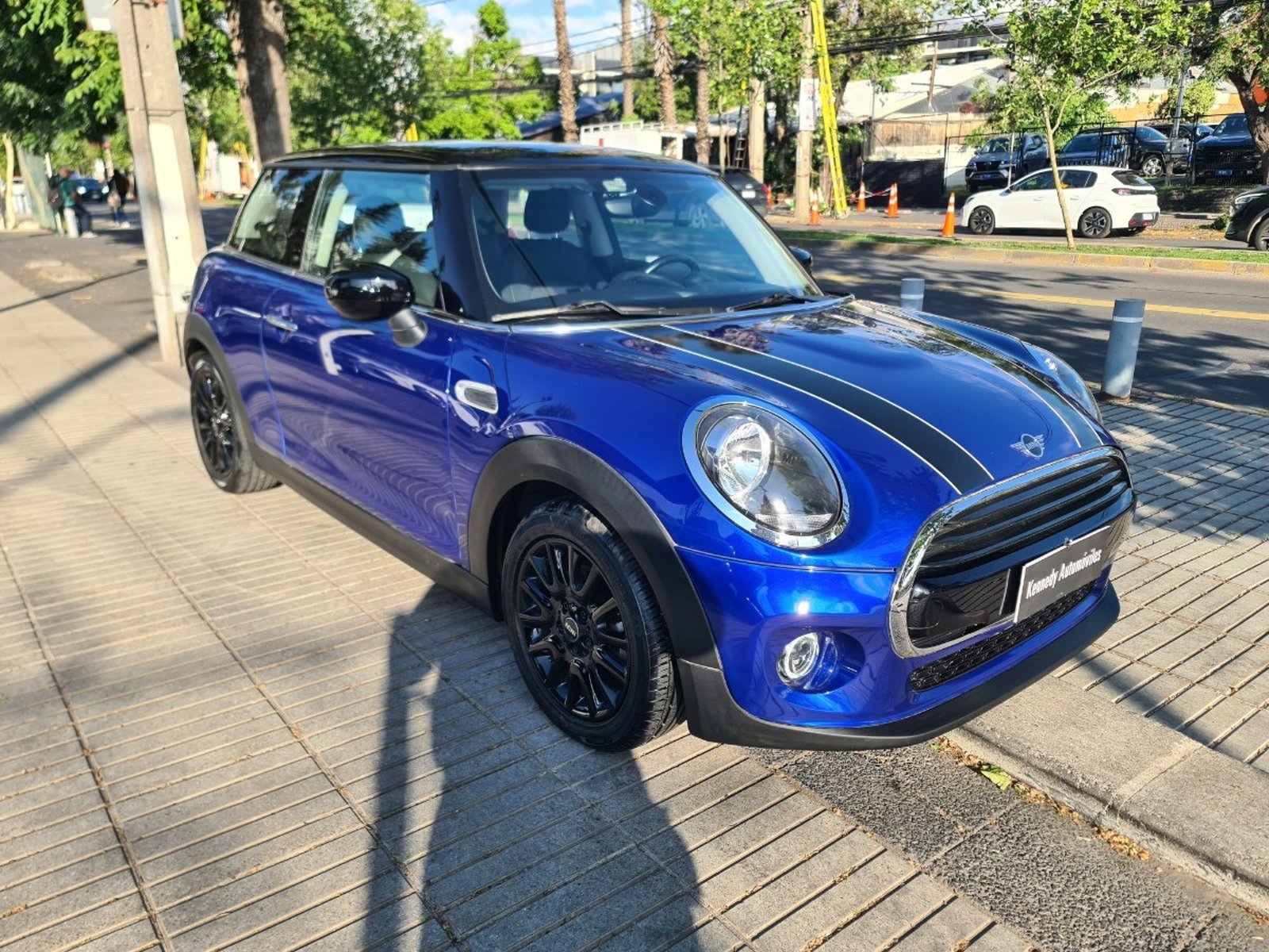 Mini COOPER 1.5 SALT 4X2 HB AT 3P. 2021 - Foto 2 de 10