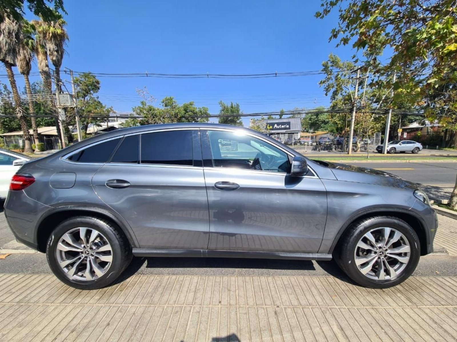 MERCEDES-BENZ GLE 400 3.0 COUPE SPORT 4MATIC AUTO 2020 - Imagen 3 de 9