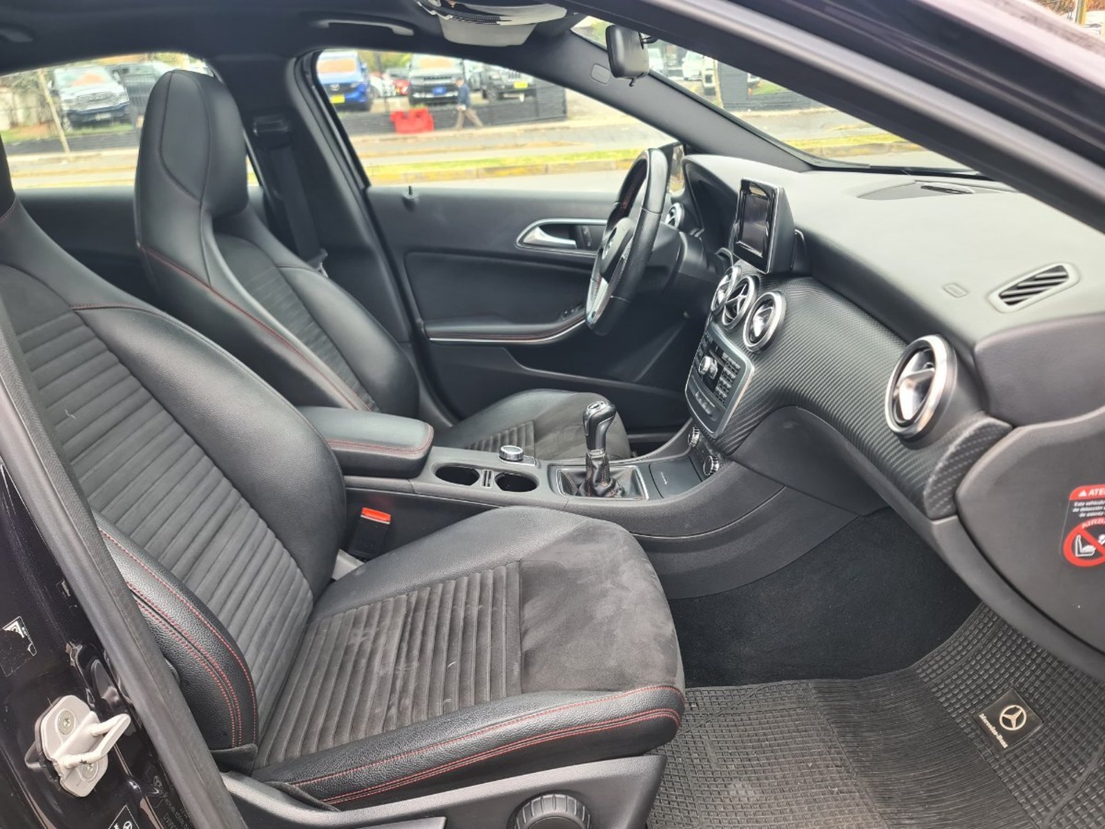 Mercedes-Benz A200 1.6 BLUE EFFICIENCY 4X2 MT 5P. 2016 - Imagen 10 de 10