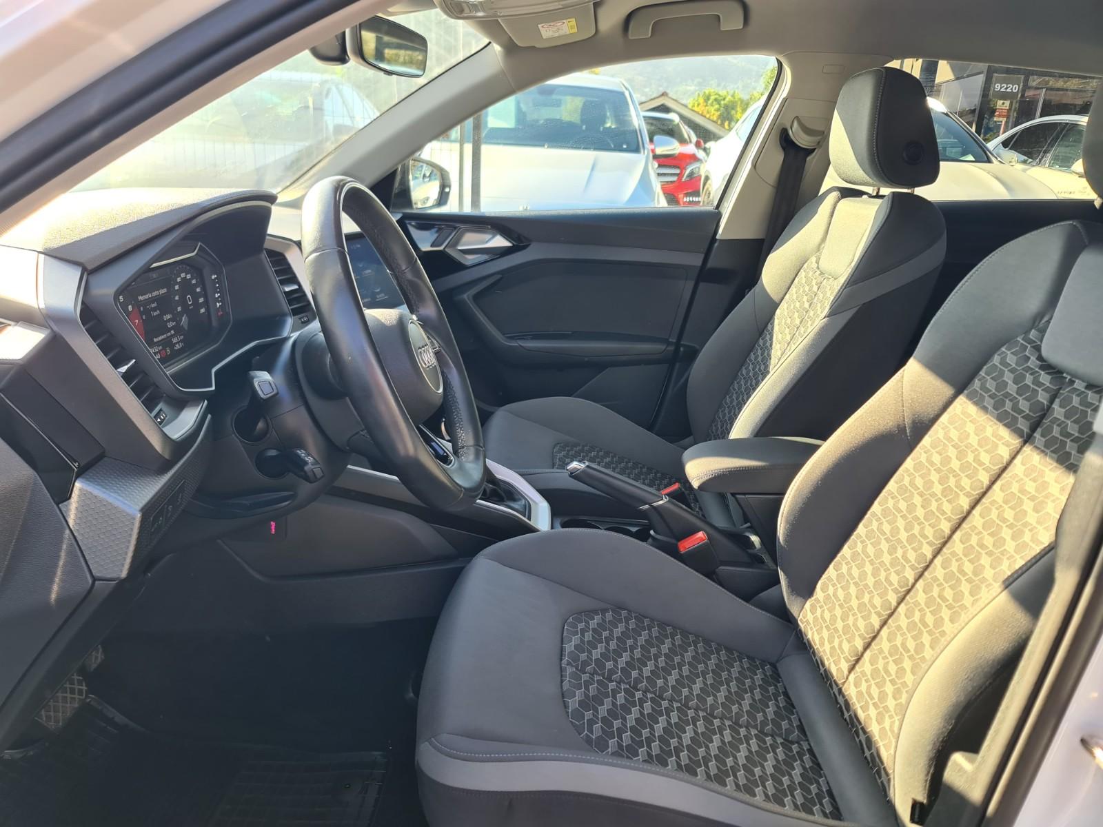AUDI A1 1.5 35 TFSI S Tronic Sport Sportback 2022 - Imagen 8 de 9