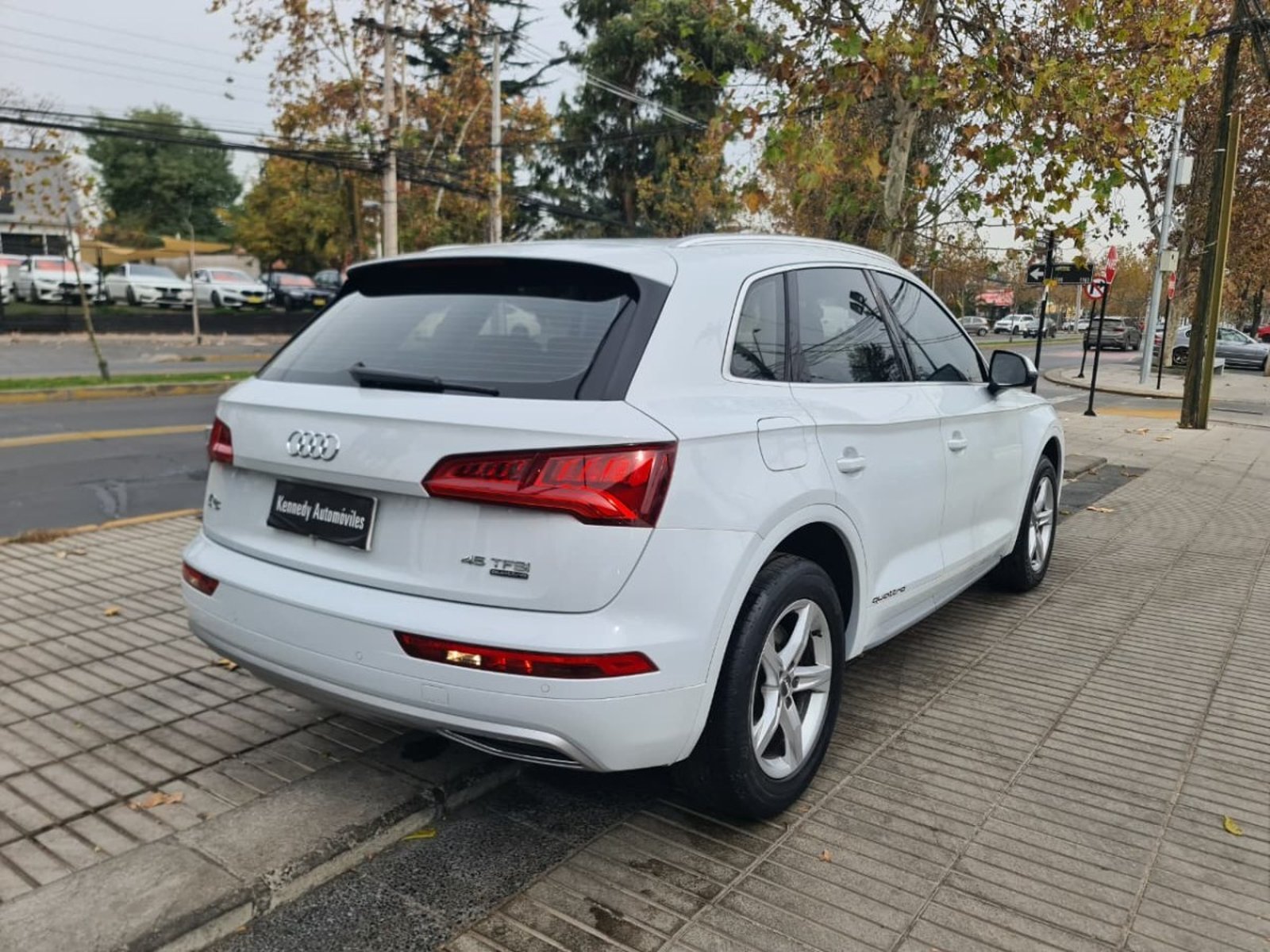 Audi Q5 2.0 45 TFSI S Tronic Auto Quattro 2019 - Imagen 8 de 10