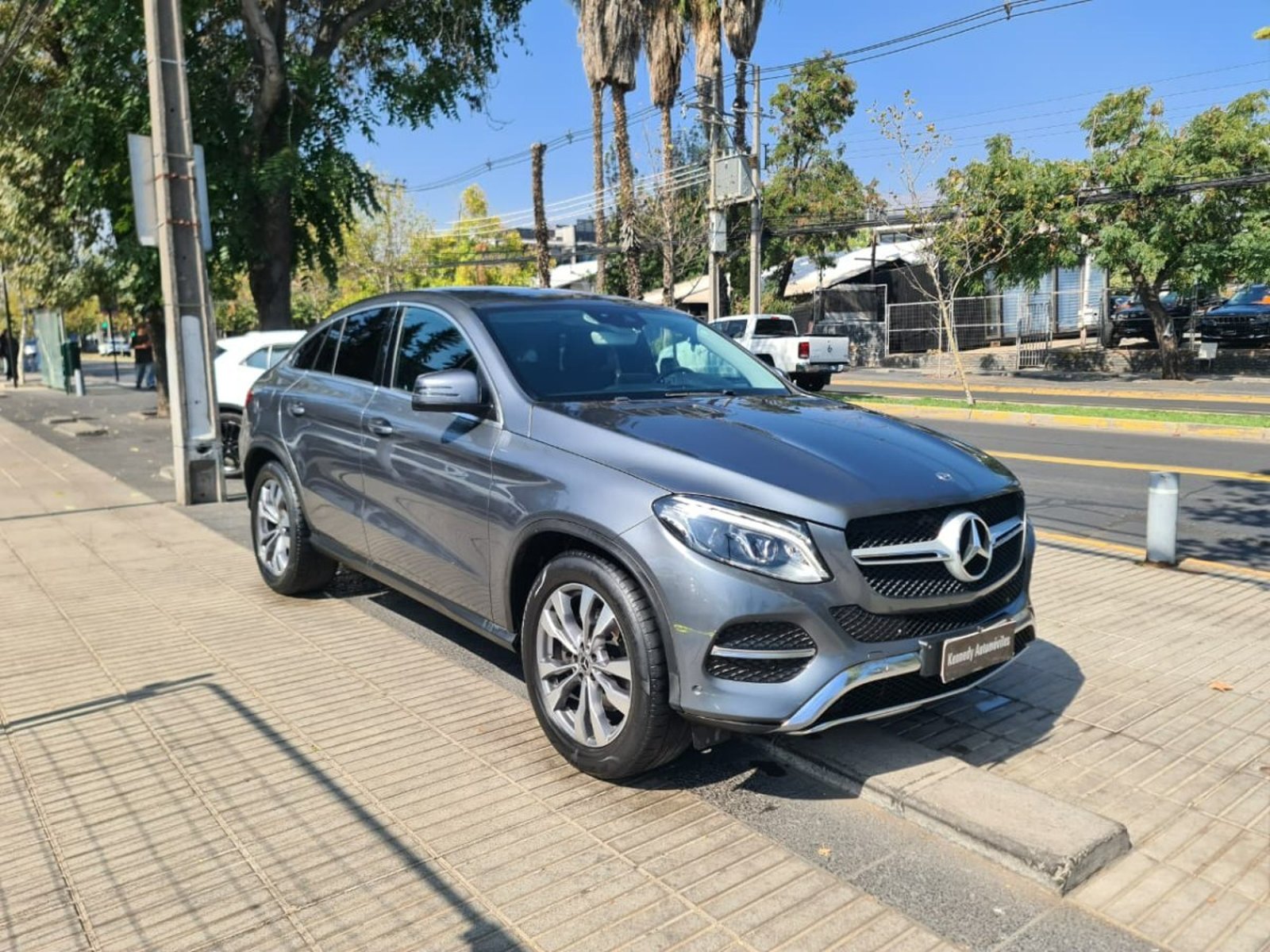 MERCEDES-BENZ GLE 400 3.0 COUPE SPORT 4MATIC AUTO 2020 - Foto 5 de 10