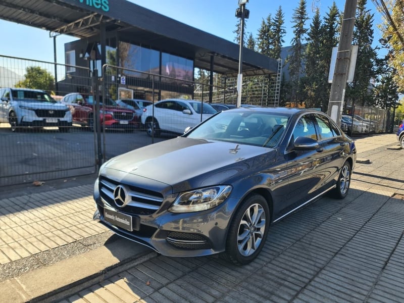 Mercedes-Benz C180 1.6 C 180 Auto 2015