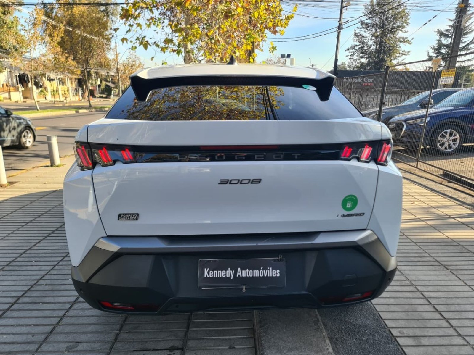 PEUGEOT 3008 1.2 MHEV 136 Premier eDCT6 2025 - Imagen 5 de 9
