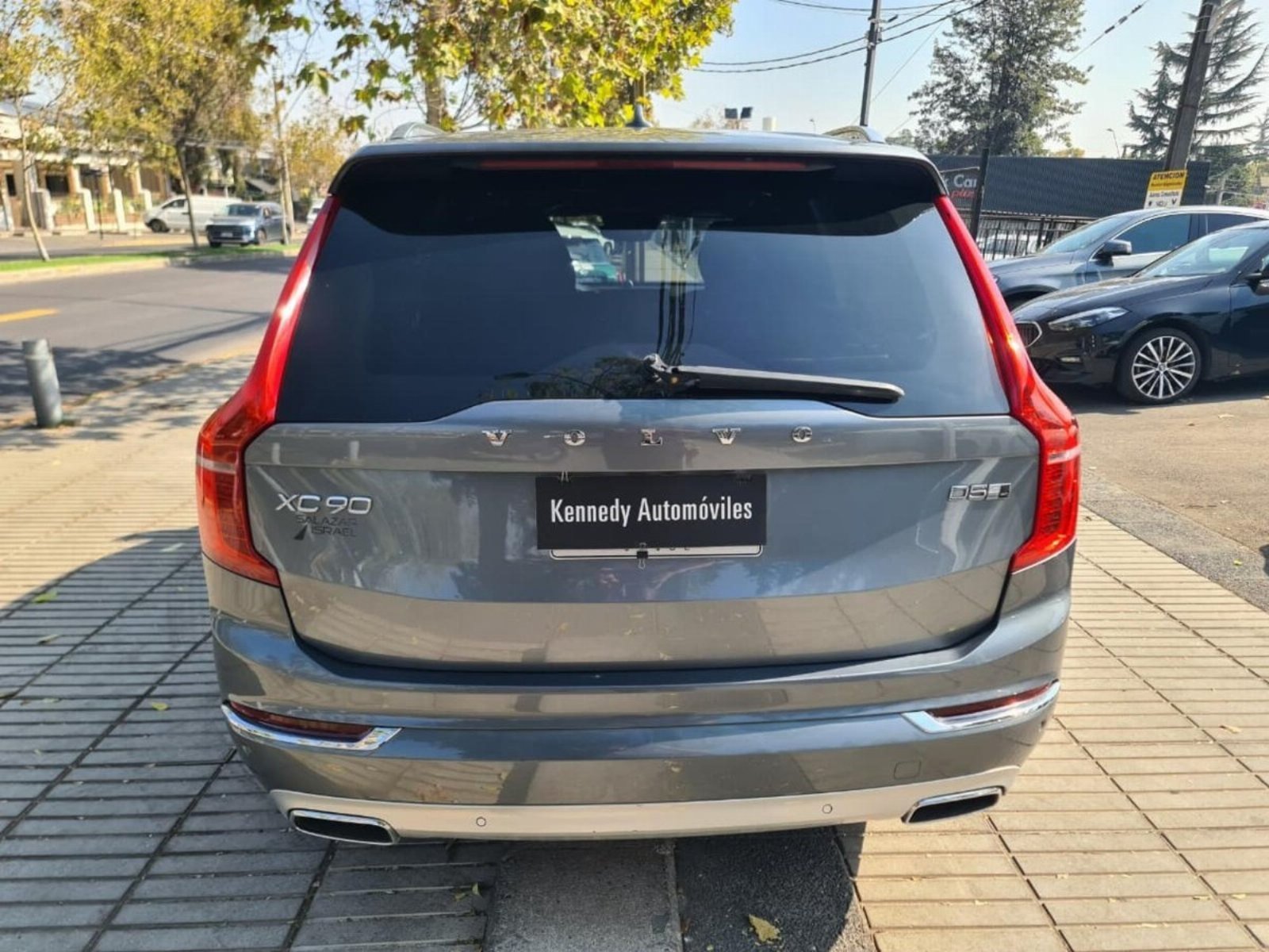 Volvo XC90 2.0 D5 Inscription Plus Auto 4WD 2019 - Foto 4 de 10