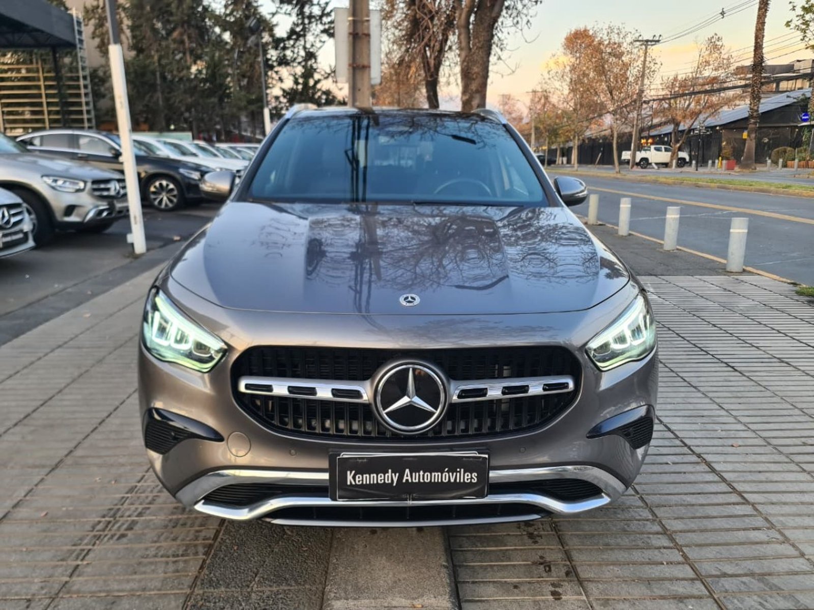 MERCEDES-BENZ GLA 200 1.3 Progressive Advanced AT 2025 - Foto 5 de 10