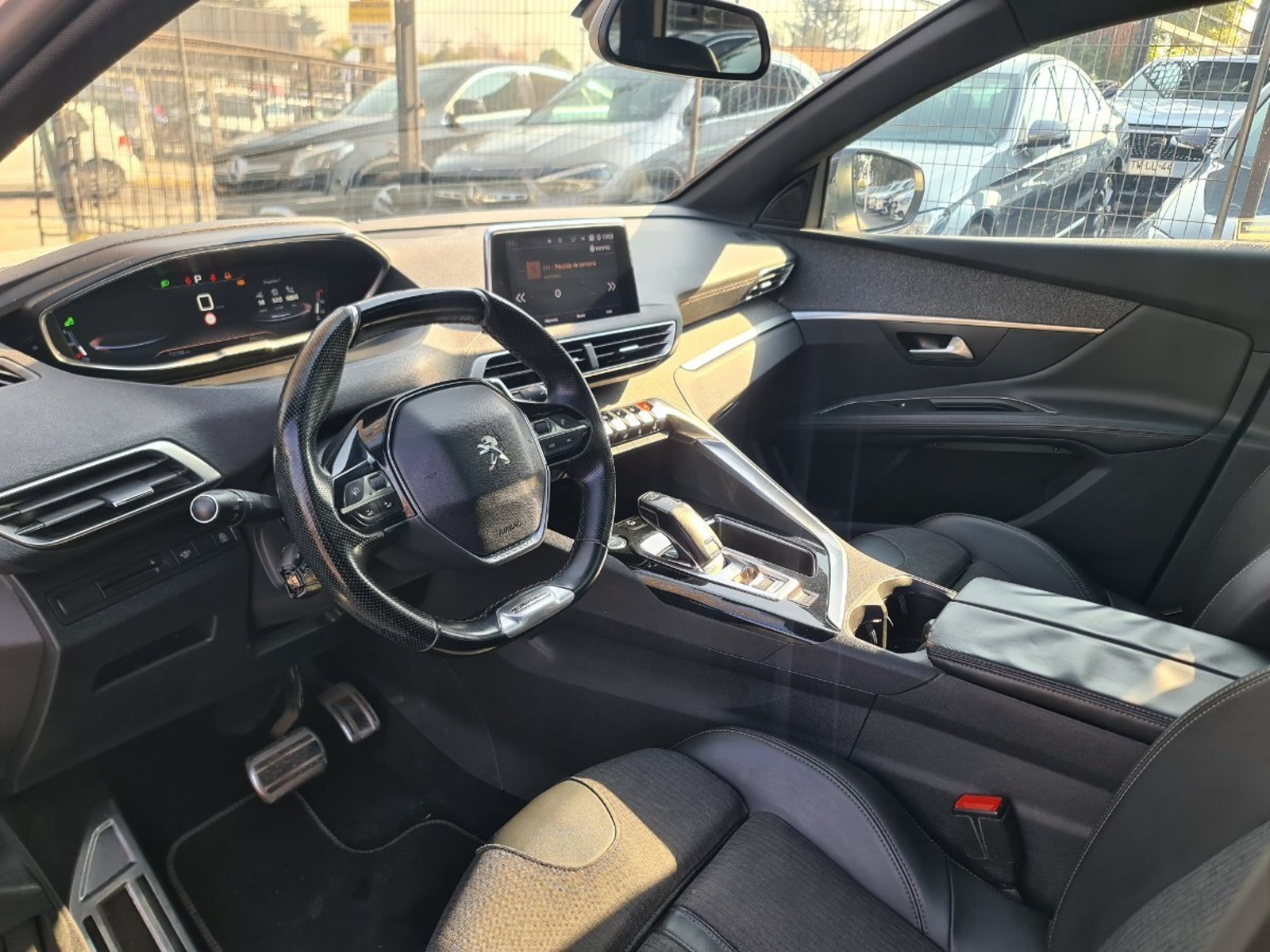 PEUGEOT 3008 1.6 GT LINE 4X2 THP 165HP EAT6 5P. 2018 - Imagen 9 de 10