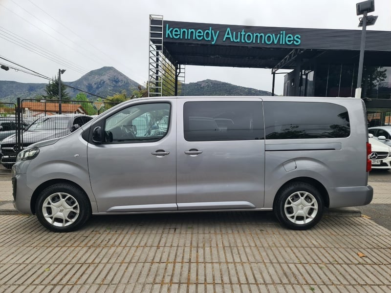 Citroën SPACETOURER 2.0 XL BUSINESS BLUEHDI DIESEL 4X4 150 SS BVM6 MT 2023 - Imagen 5 de 10