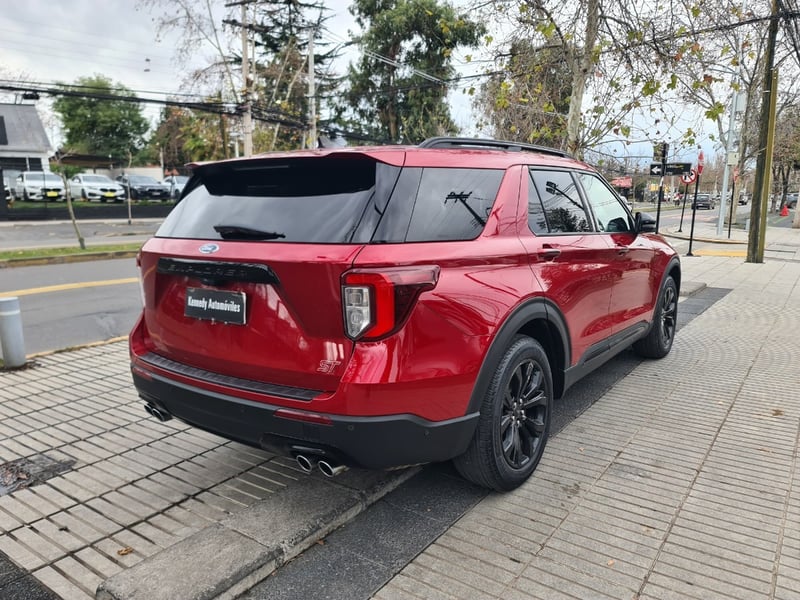 Ford EXPLORER 3.0 ST ECOBOOST 4X4 AT 5P. 2021 - Imagen 7 de 10