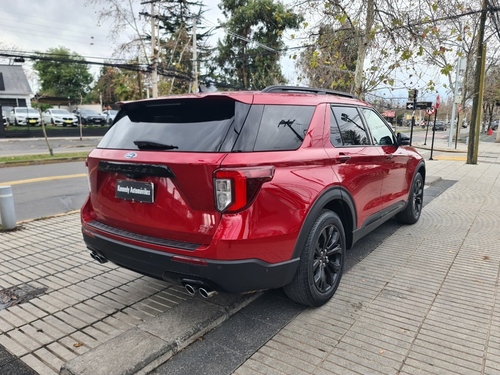 Ford EXPLORER 3.0 ST ECOBOOST 4X4 AT 5P. 2021 - Imagen 7 de 10